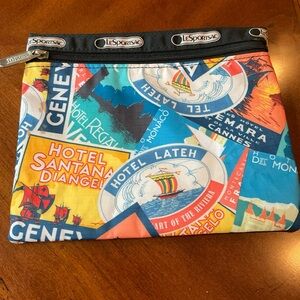 LeSportSac European Vacation Makeup Zippered Pouch Rare Good condition